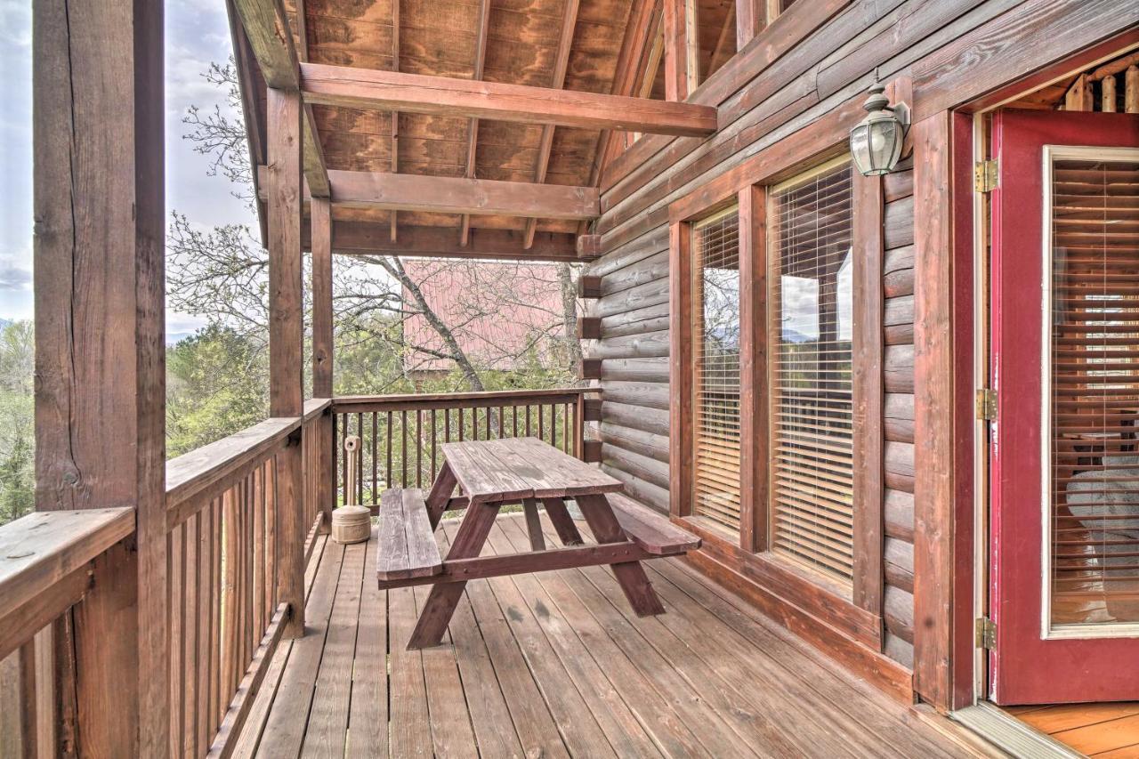 Mountain Pool Lodge Sevierville Cabin With Hot Tub Pigeon Forge Extérieur photo